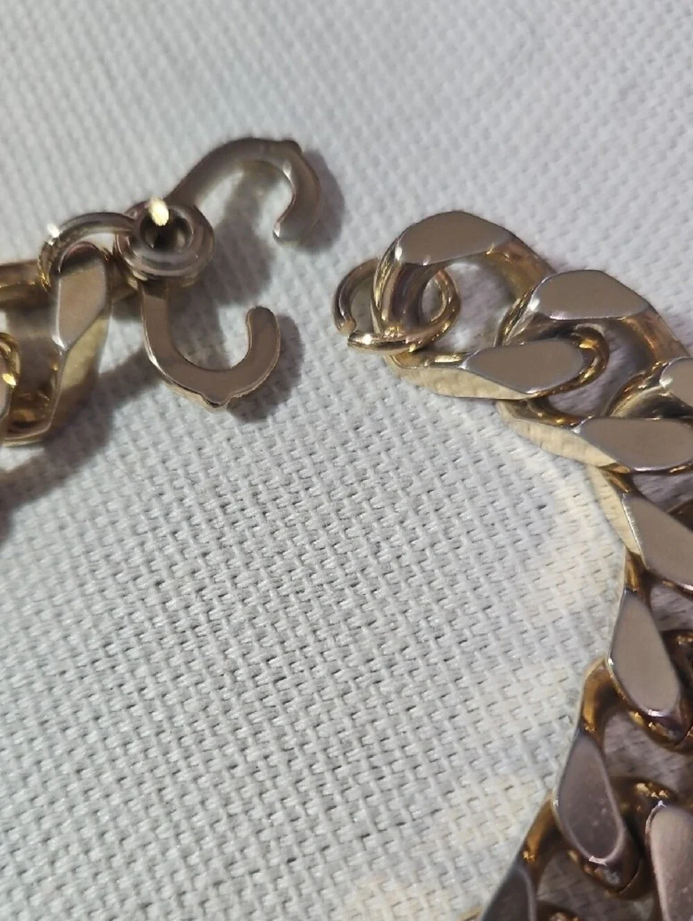 Chunky Gold Curb Chain Bracelet Men Or Women 8.5